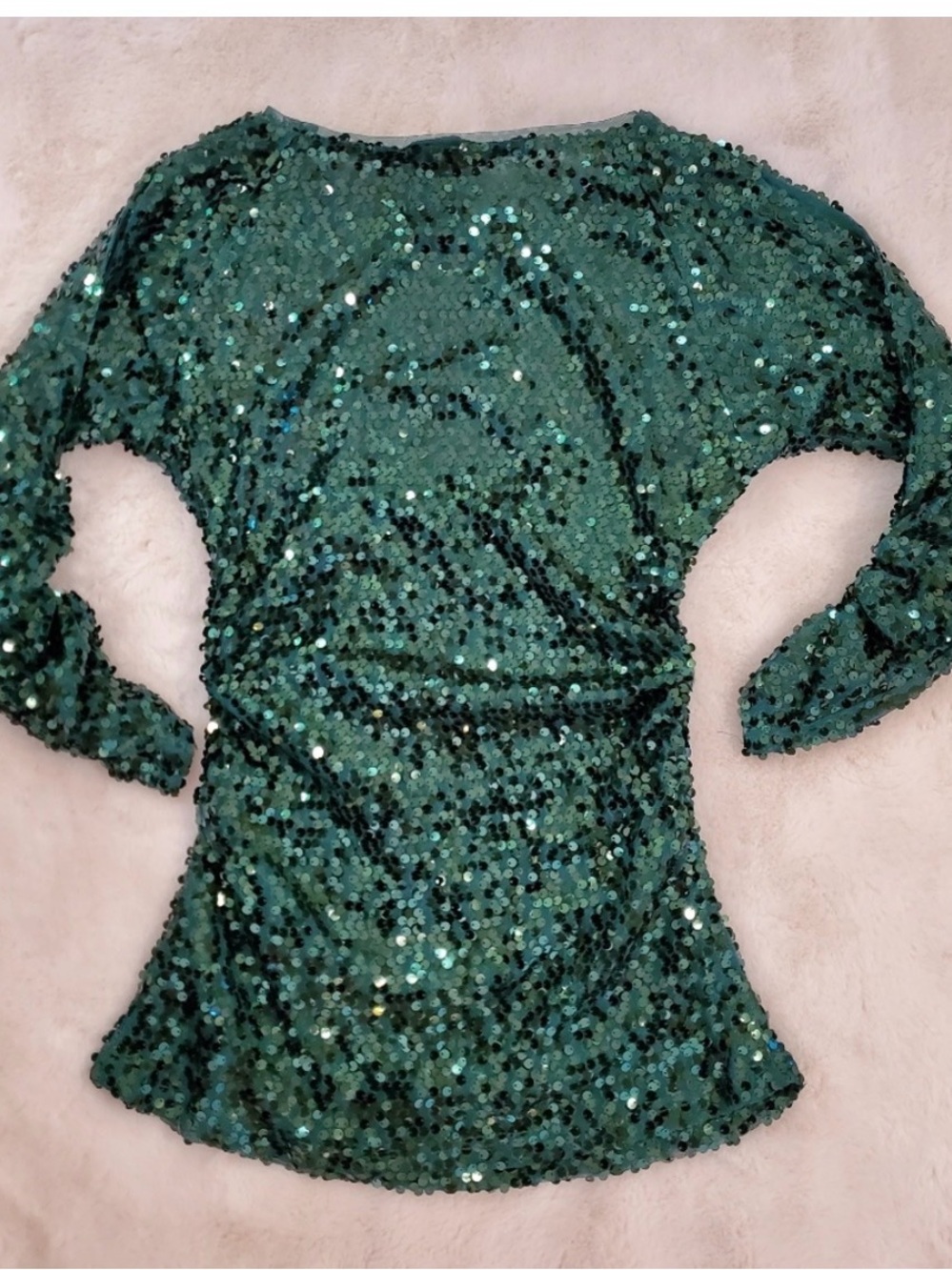 Boston Proper Emerald Green Sequin Cold-Shoulder Top size S NWT - Picture 2 of 2